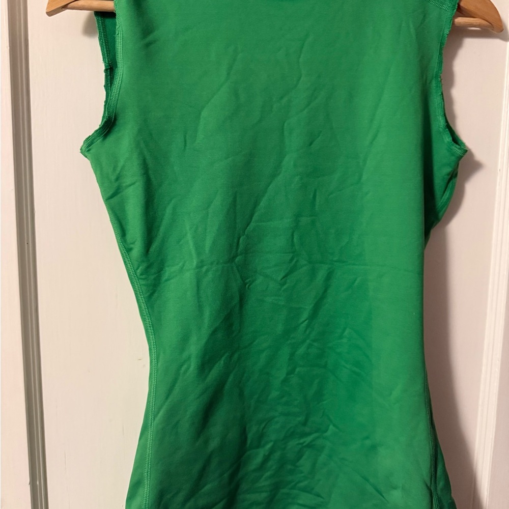 Under Armour Green Fitted Sleeveless Tank Top